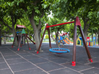 19. Zona de juegos infantiles